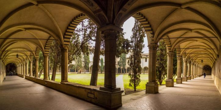 LA BASILICA E LA FARMACIA DI SANTA MARIA NOVELLA