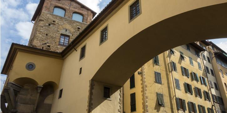 LA CHIESA DI SANTA FELICITA E IL SUO CORETTO MEDICEO