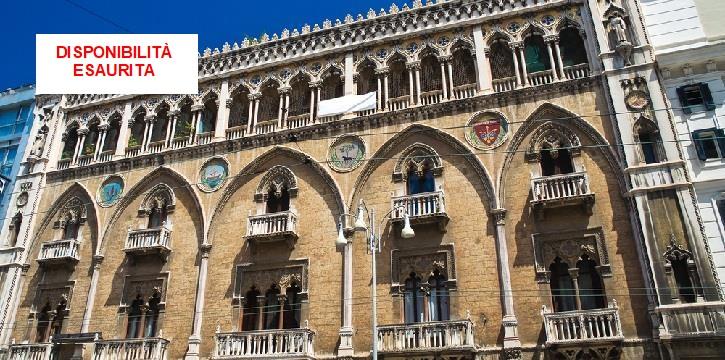 VISITA A PALAZZO FIZZAROTTI DI BARI