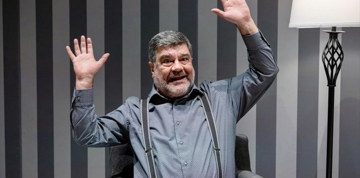 "CHI È IO" AL TEATRO DELLA PERGOLA FIRENZE