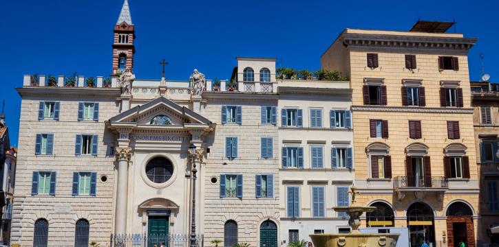 LA CHIESA DI SANTA BRIGIDA A PIAZZA FARNESE