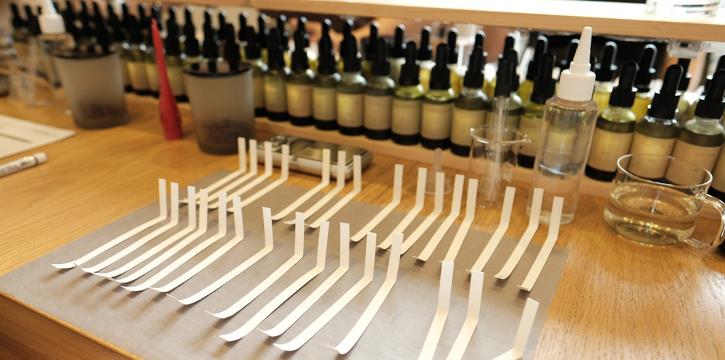 CREA IL TUO PROFUMO CON ACCORDO AMBRA