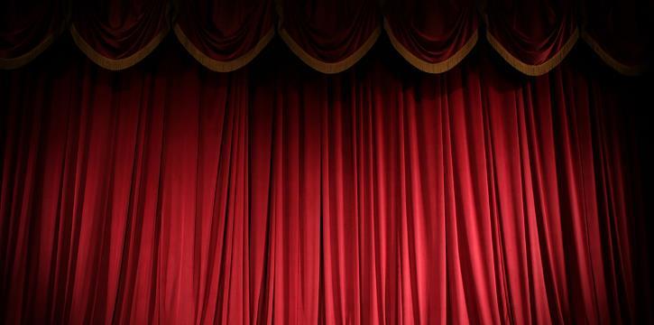 "MAGNIFICA PRESENZA" AL TEATRO AMBRA JOVINELLI DI ROMA
