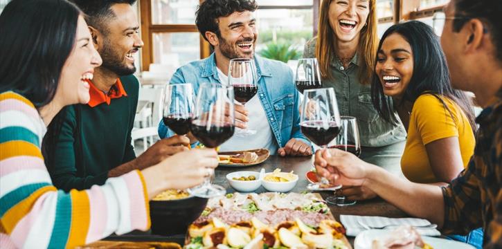 CENA E MUSICA A VILLA GAZZANI (MC)