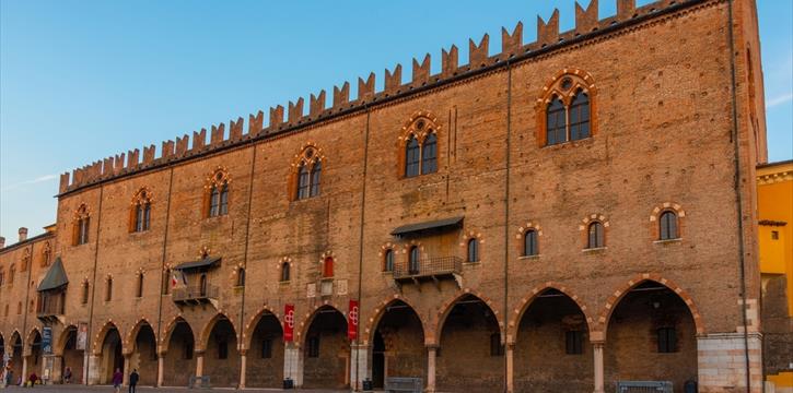 MANTOVA: VISITA GUIDATA A PALAZZO DUCALE CON APERITIVO