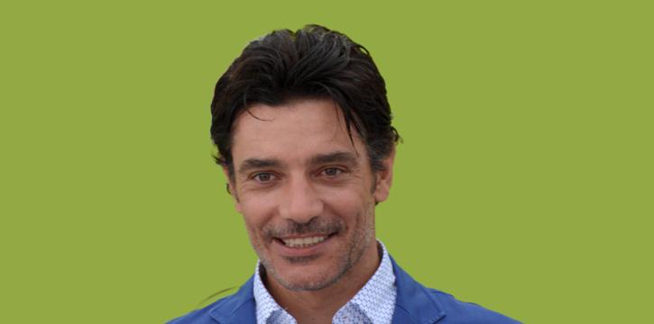 "A CASA TUTTI BENE" AL TEATRO AMBRA JOVINELLI DI ROMA