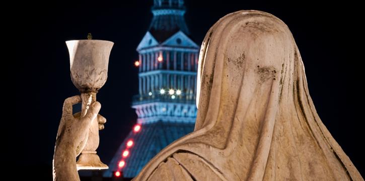 TOUR GUIDATO: TORINO MAGICA