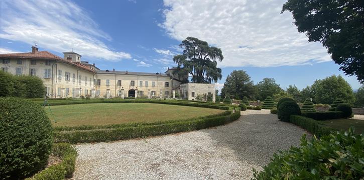 GIARDINI INCANTATI E ANTICHE DIMORE NEL CUNEESE