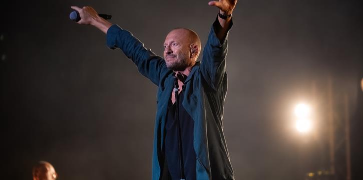 BIAGIO ANTONACCI ALL'ANFITEATRO DI POMPEI (NA)