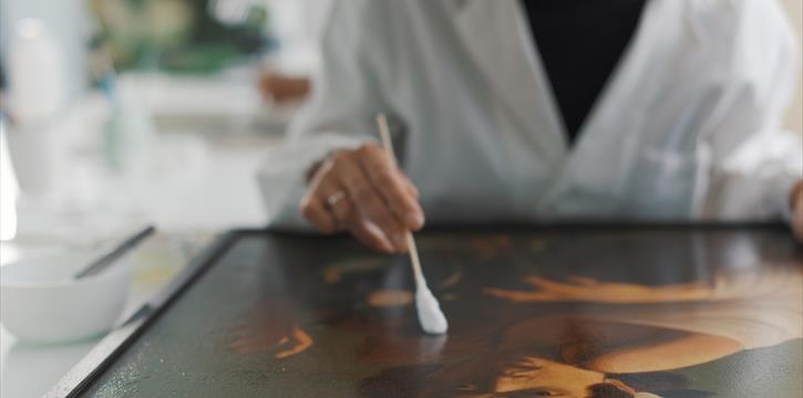 VISITA STRAORDINARIA AL LABORATORIO DI RESTAURO DELL’OPIFICIO DELLE PIETRE DURE ALLA FORTEZZA DA BASSO DI FIRENZE