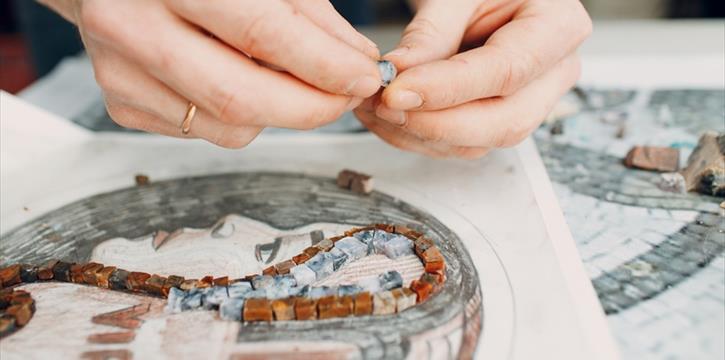 MUSEO D'ARTE DELLA CITTA' DI RAVENNA: LABORATORIO DI MOSAICO PER ADULTI