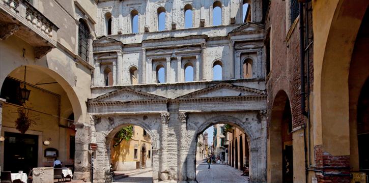 LE PIETRE RACCONTANO