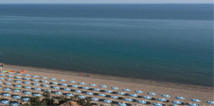 CALABRIA: CLUB VASCELLERO