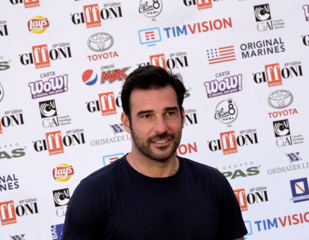 EDOARDO LEO IN "TI RACCONTO UNA STORIA" AL CINEMA TEATRO GARDEN DI RENDE (CS)