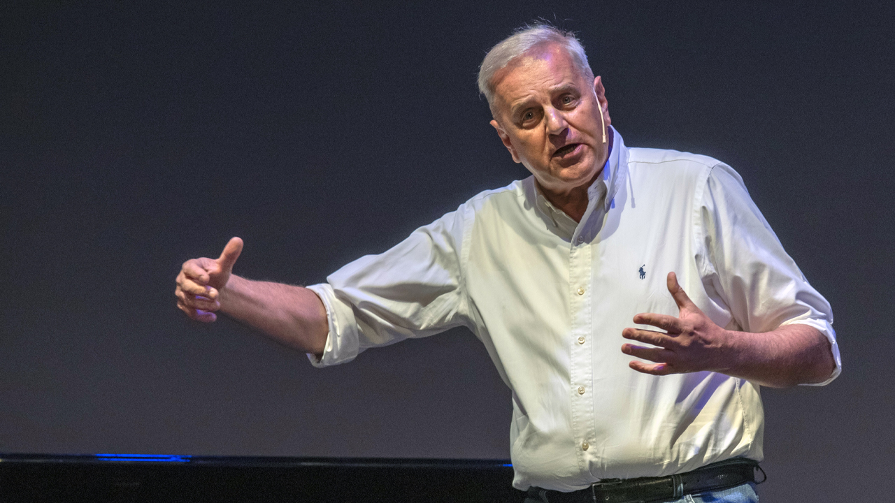 ENRICO BERTOLINO: "UNA SERATA DI ORDINARIA IRONIA" AL TEATRO DEHON DI BOLOGNA