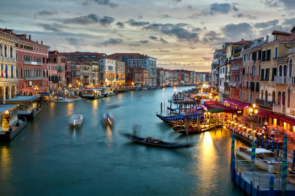 SUNSET CRUISE A VENEZIA: CENA E MUSICA IN BARCA