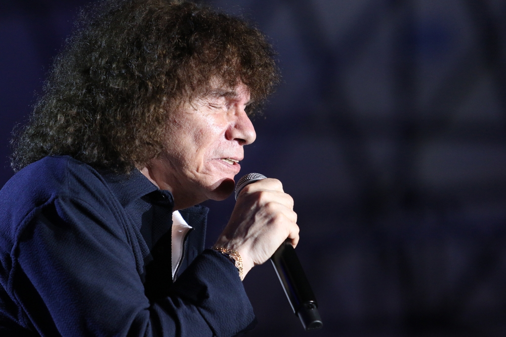 RICCARDO COCCIANTE - TEATRO AL CASTELLO DI ROCCELLA JONICA