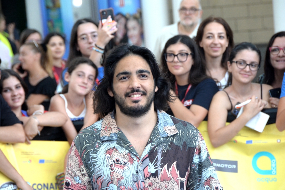 MAX ANGIONI: "'ANCHE MENO, ROUND FINALE!" AL LAZZARETTO DI BERGAMO