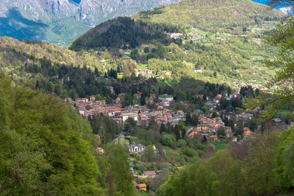 SENTIERO DELLE TRINCEE IN VAL D’INTELVI - TREKKING - GITA DI UN GIORNO