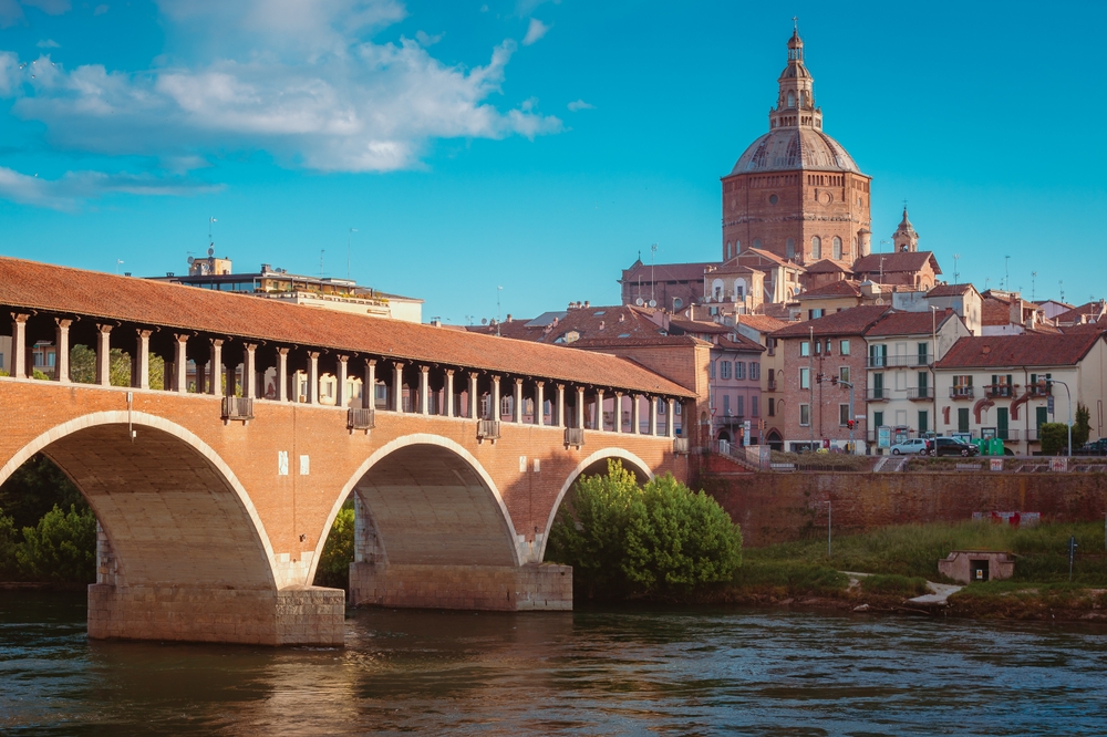 PAVIA ROMANICA, UNA PASSEGGIATA NEL CENTRO STORICO DELLA CITTÀ