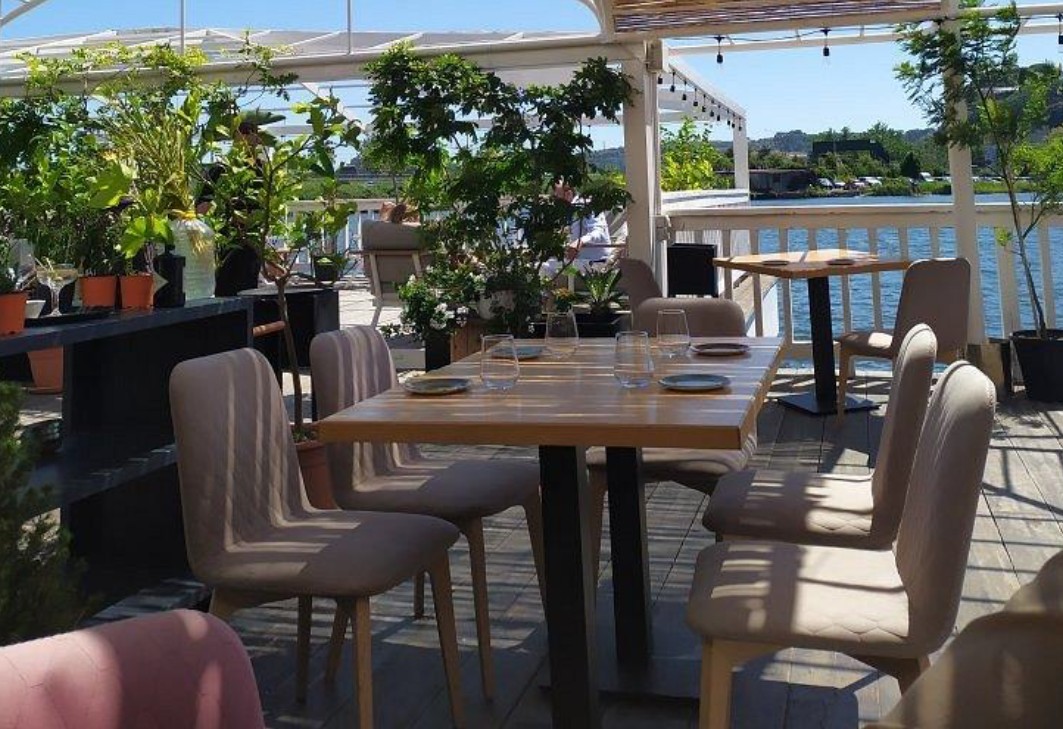 APERICENA NEGLI INFERI, DANCE E FOOD A POZZUOLI