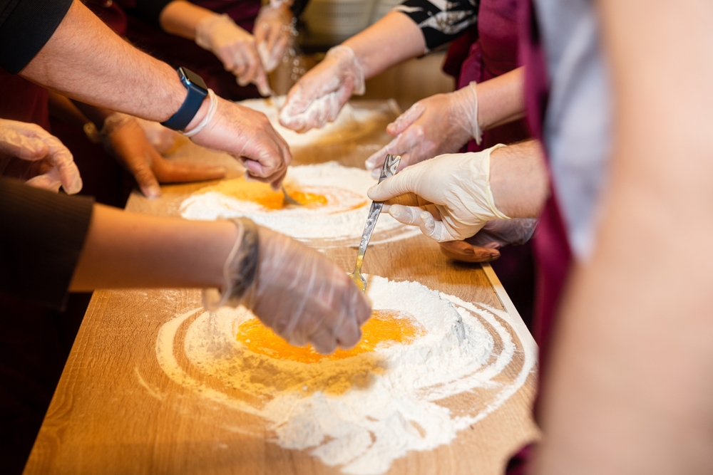 CORSO DI CUCINA, PRANZO E VISITA A PALAZZO TARASCONI (PR)