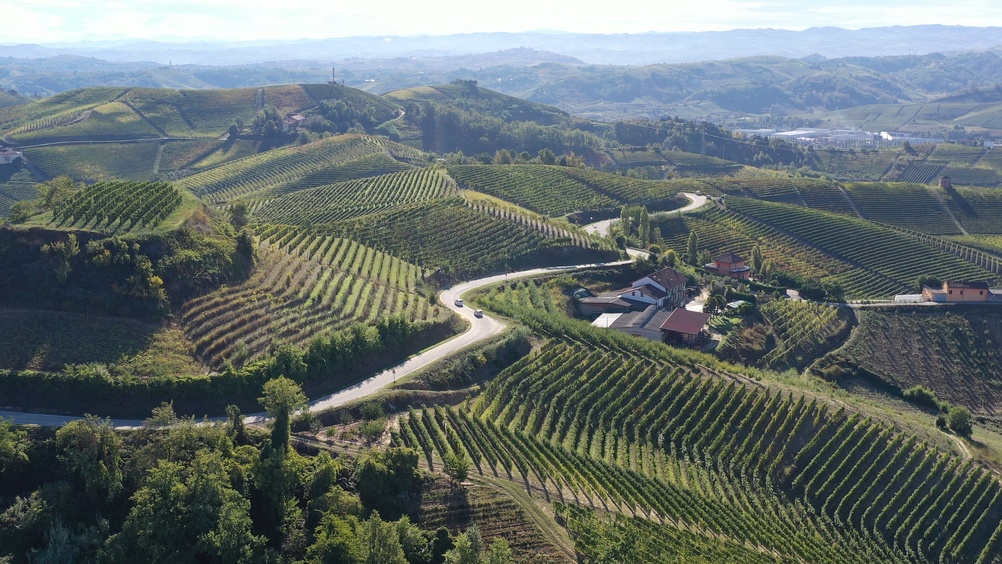 AUTUNNO IN LANGA: NELLA TERRA DEL BAROLO - GITA IN GIORNATA