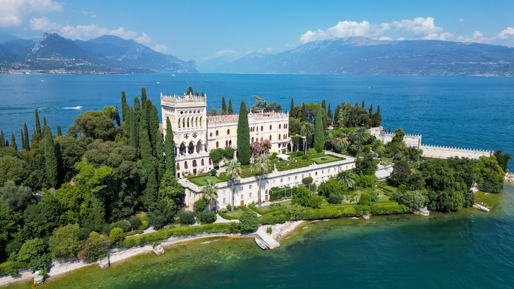 ISOLA DEL GARDA, VISITA AD UN GIOIELLO DEL LAGO