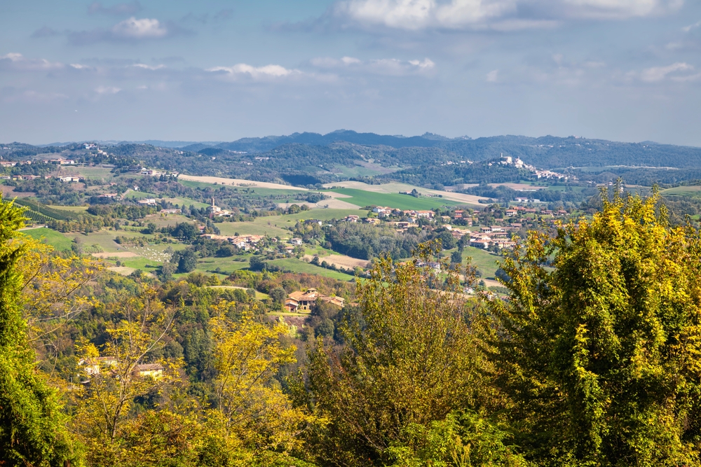 IL BORGO DI ROBELLA E IL TARTUFO A MONTIGLIO MONFERRATO. GITA DI UN GIORNO